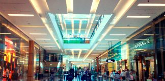 Vendas no varejo caem em dezembro, mas no geral crescem em 2020