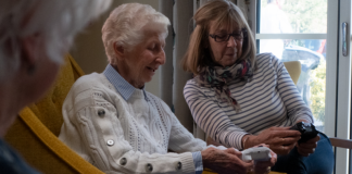 XBOX combate a solidão em lares de idosos no Reino Unido