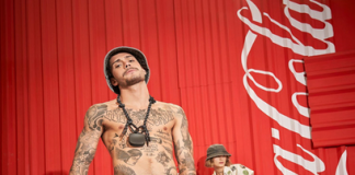 Colcci lança coleção cápsula com Coca-Cola®