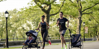 Marca de carrinhos de bebê Cybex lança collab com Puma