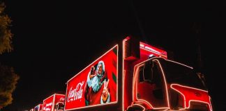 Solar Coca-Cola celebra Caravana Iluminada em 10 estados brasileiros
