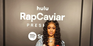 Hello Kitty se destaca na moda da primavera/2023