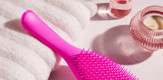 Tangle Teezer lança escova de cabelo da Barbie