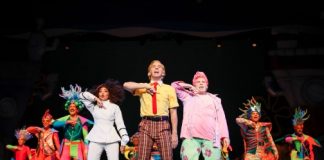 Bob Esponja, O Musical!, sucesso da Broadway, ganha montagem brasileira e estreia no Teatro Sérgio Cardoso