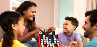 Uno oferece emprego para quem quiser jogar o novo jogo da marca