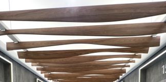 Esquenta The Town: Riachuelo transforma provador de loja em São Paulo em um dos espaços instagramáveis que será construído no festival