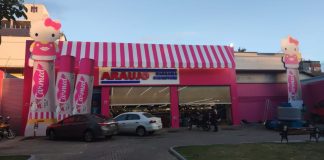 Drogaria Araujo ganha fachada temática da Carmed Hello Kitty em Belo Horizonte