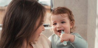 MAM Baby traz dicas para manter a rotina do bebê tranquila nas festas e viagens de fim de ano