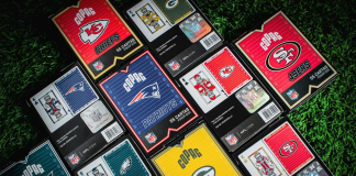Copag lança baralho da NFL