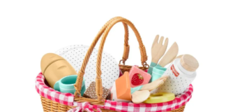 Fisher-Price aposta na nostalgia e lança brinquedos de madeira