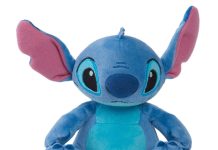 Cinema e nostalgia levam Lilo & Stitch ao topo das vendas de brinquedos no Brasil e licença fatura mais de R$ 50 milhões
