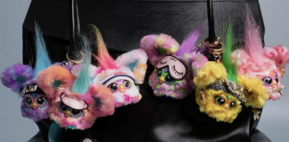 BAG CHARM FEVER: SCHUTZ & FURBY