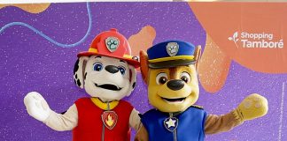 Patrulha Canina participa de sessão de fotos com o público na Arena Nick do Shopping Tamboré