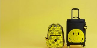 Kipling e Smiley lançam coleção cápsula SS26: espalhando felicidade pelo mundo