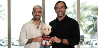 Arrascaeta lança personagem infantil e reverte parte da receita para projeto social