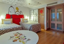 Fãs do Snoopy ganham experiência temática no Wyndham Ibirapuera durante as férias