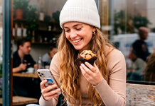 COMO OS TEENS NO BRASIL GASTAM, PAGAM, POUPAM E INVESTEM