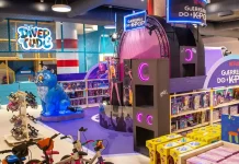 Ri Happy estreia loja com arena Netflix, café Monopoly e nova marca para “kidults”
