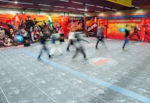 Street Fighter transforma estação de metrô de São Paulo em arena imersiva