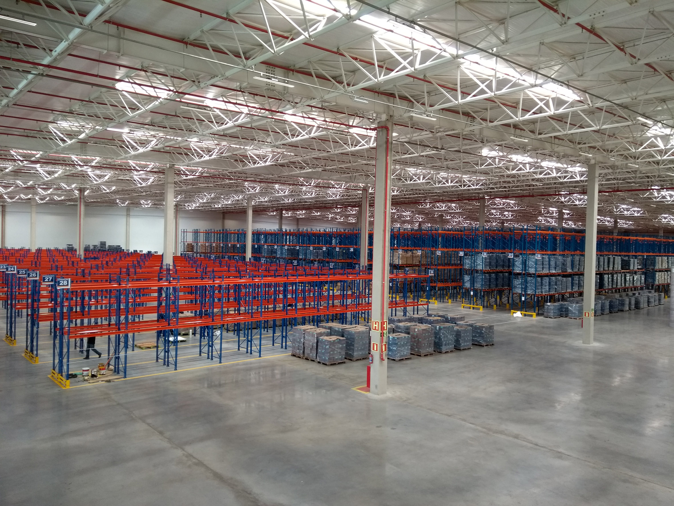 Foroni inaugura novo centro de distribuição e logística