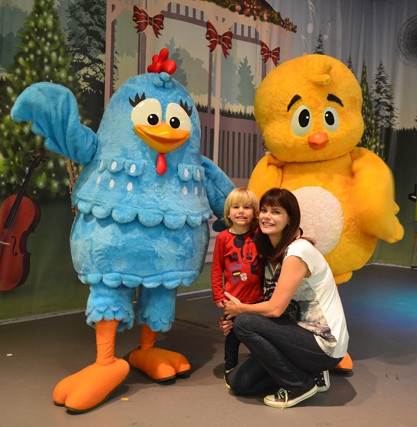 Atrações natalinas com personagens no Raposo Shopping