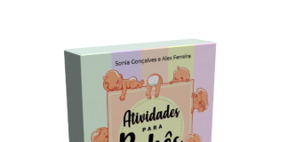 Livro-caixinha ensina atividades com o bebê